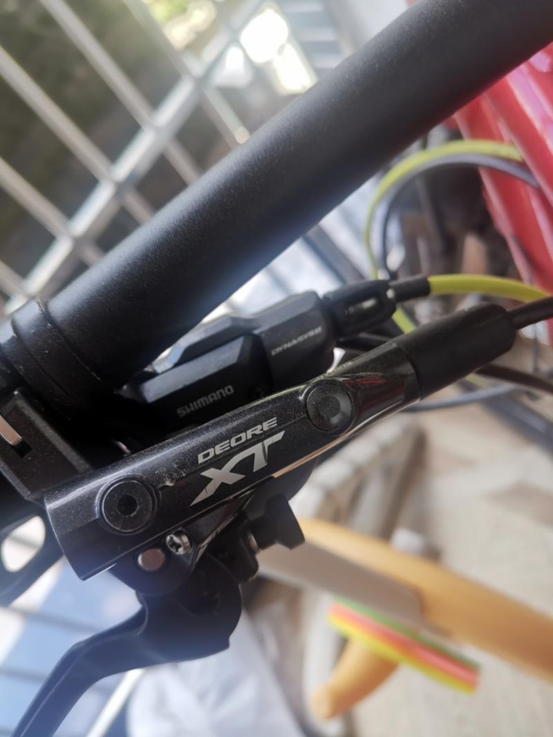 自行车出售：XTM8000套件，JAVA全碳硬叉，XTC t