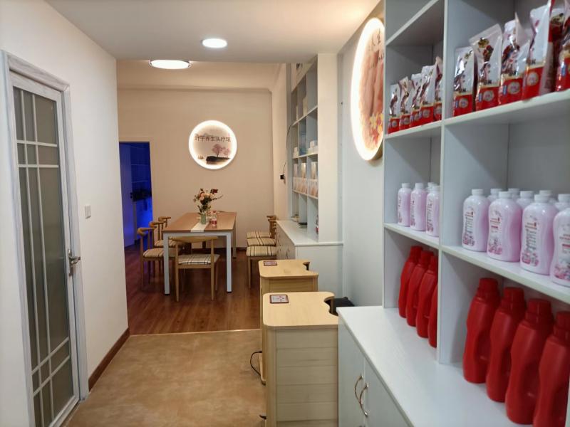 养生头疗养发馆，60平米，含一年房租，精装修，设施设备齐全
