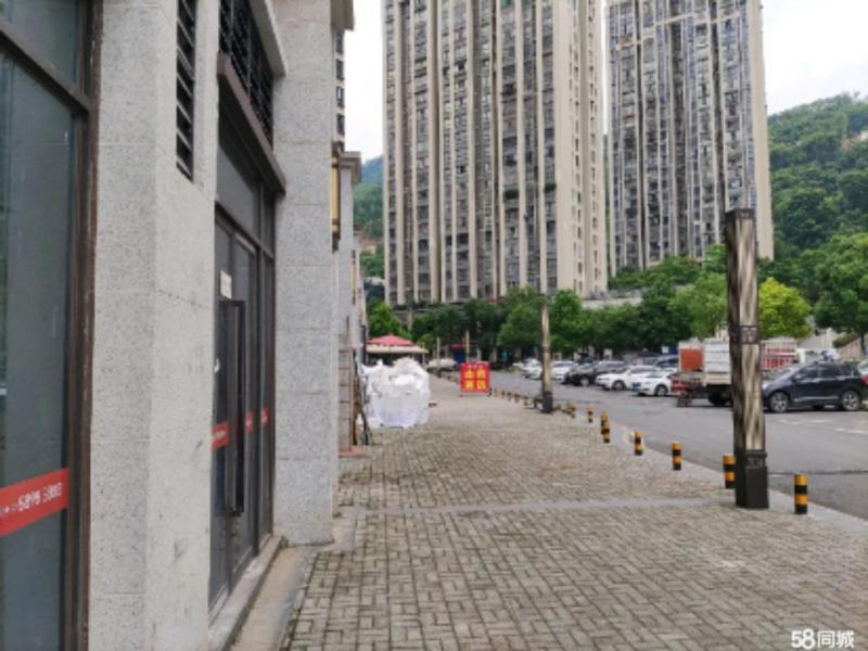 南滨上院E2区商铺出售