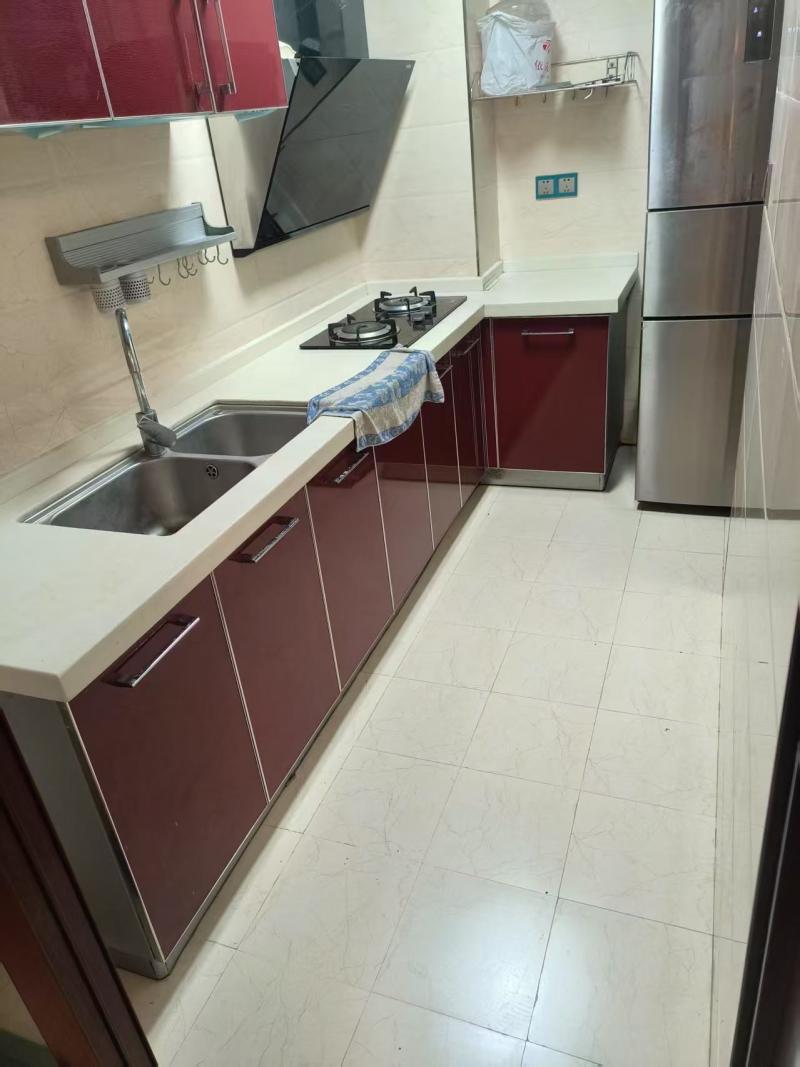 小天鹅滨江路恒森水晶郦城3房出租,年付可少